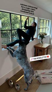 Adriene Mishler feet photo thumbnail
