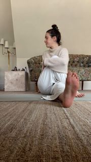 Adriene Mishler feet photo 7