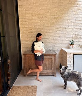 Adriene Mishler feet photo 1