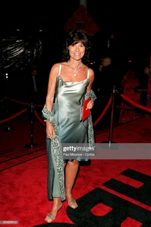 Adrienne Barbeau feet photo thumbnail