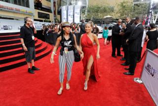 Adrienne Houghton feet photo thumbnail