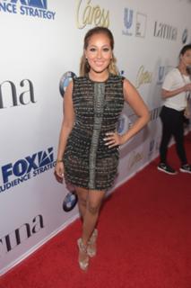 Adrienne Houghton feet photo thumbnail