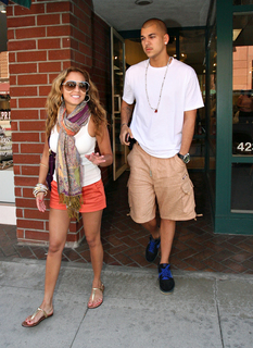 Adrienne Houghton feet photo thumbnail