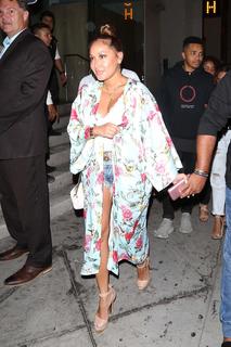 Adrienne Houghton feet photo thumbnail