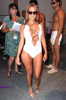 Adrienne Houghton feet photo thumbnail