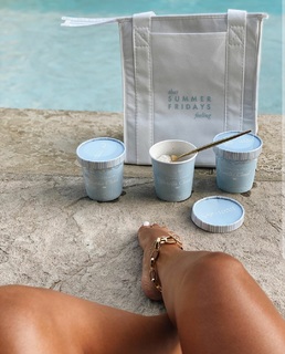 Adrienne Houghton feet photo thumbnail