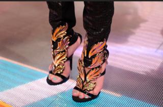 Adrienne Houghton feet photo thumbnail