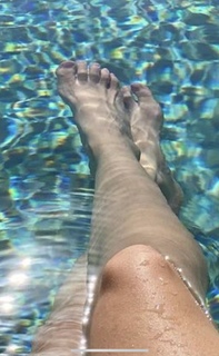Adrienne Janic feet photo 13