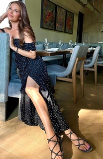 Adrienne Janic feet photo 1