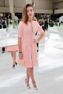 Adèle Exarchopoulos feet photo thumbnail
