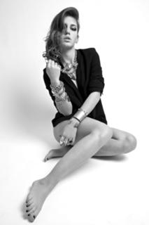 Adèle Exarchopoulos feet photo thumbnail