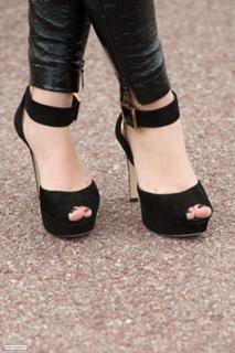 Adèle Exarchopoulos feet photo thumbnail