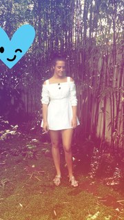Adèle Exarchopoulos feet photo thumbnail