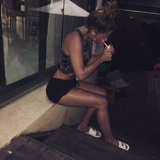 Adèle Exarchopoulos feet photo thumbnail