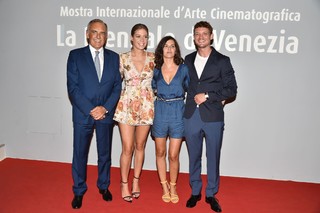 Adèle Exarchopoulos feet photo thumbnail