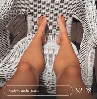 Aesha Scott feet photo 9