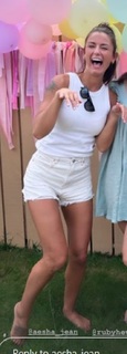 Aesha Scott feet photo 7