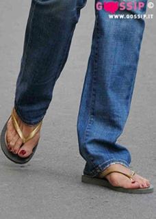 Afef Jnifen feet photo 15