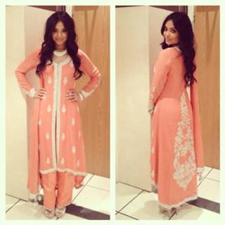 Afshan Azad feet photo 4