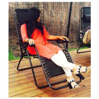 Afshan Azad feet photo 1