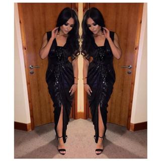 Afshan Azad feet photo 17