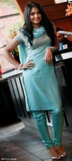 Afshan Azad feet photo 1