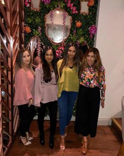 Afshan Azad feet photo 15