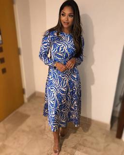 Afshan Azad feet photo 13