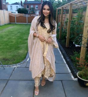 Afshan Azad feet photo 15