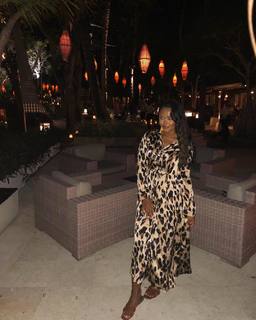 Afshan Azad feet photo 18