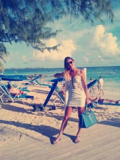 Aga Radwanska feet photo thumbnail