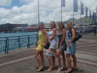 Aga Radwanska feet photo thumbnail