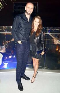 Aga Radwanska feet photo thumbnail