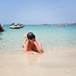 Aga Radwanska feet photo thumbnail