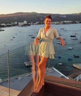 Aga Radwanska feet photo thumbnail