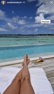 Aga Radwanska feet photo thumbnail