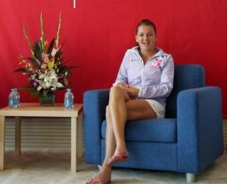 Aga Radwanska feet photo thumbnail