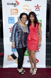Agam Darshi feet photo 9