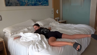 Agata Fak feet photo thumbnail