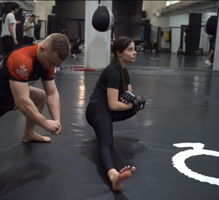 Agata Fak feet photo thumbnail