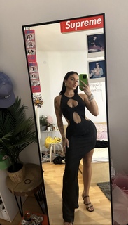 Agata Fak feet photo thumbnail