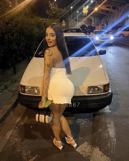 Agata Fak feet photo thumbnail