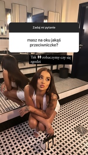Agata Fak feet photo thumbnail
