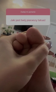Agata Fak feet photo thumbnail