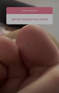 Agata Fak feet photo thumbnail