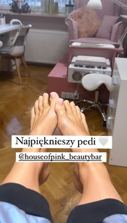 Agata Fak feet photo thumbnail