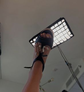 Agata Fak feet photo thumbnail