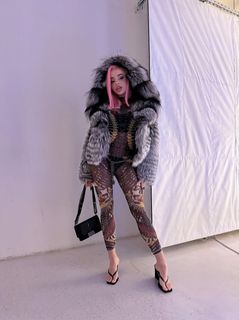 Agata Fak feet photo thumbnail