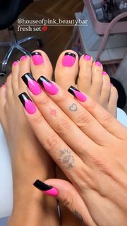 Agata Fak feet photo 3