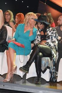 Agata Mlynarska feet photo thumbnail